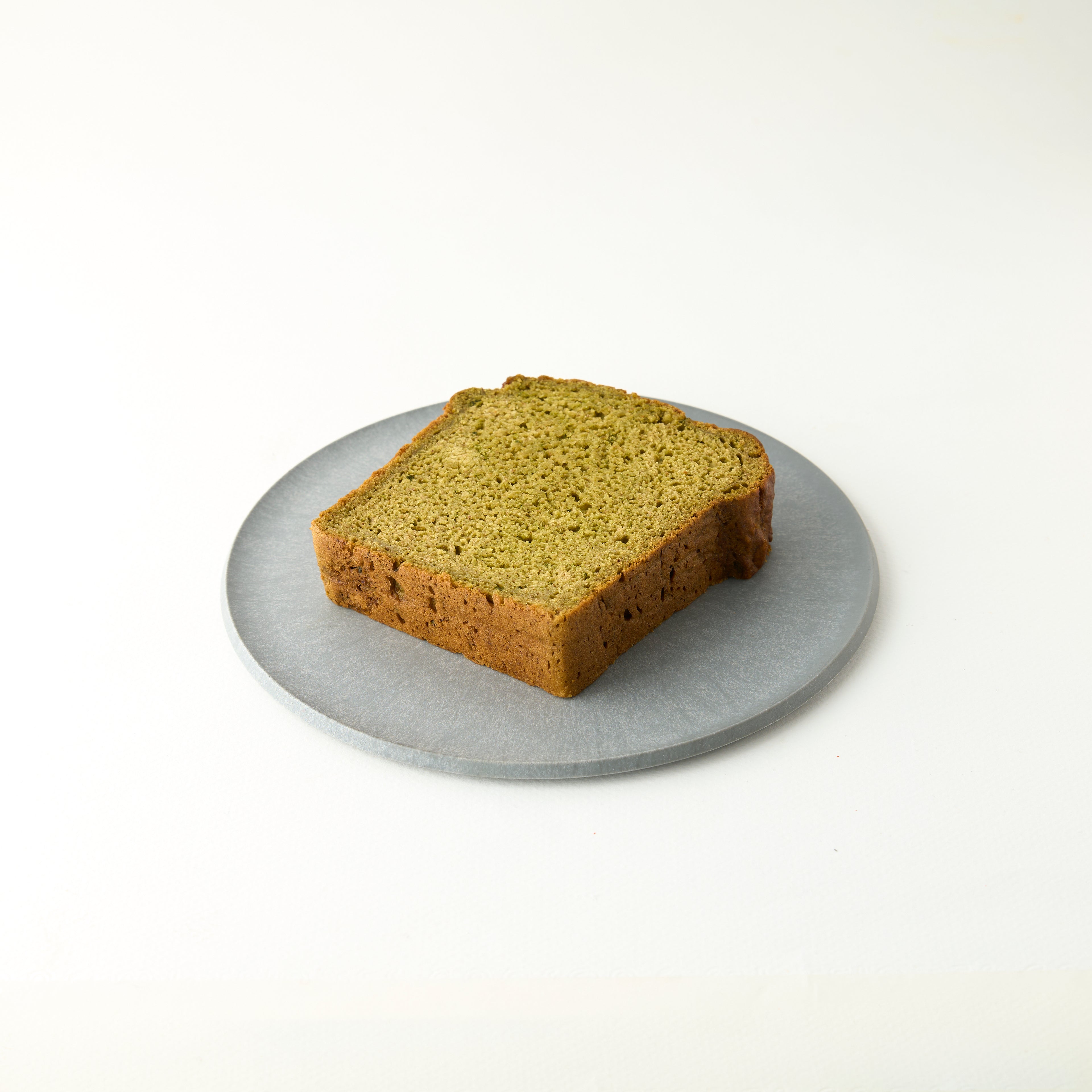 Vegan & Sugar-Free Matcha Loaf Cake | per slice