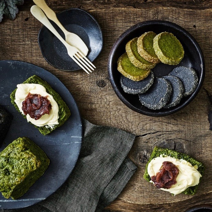 Bamboo Charcoal Sablé