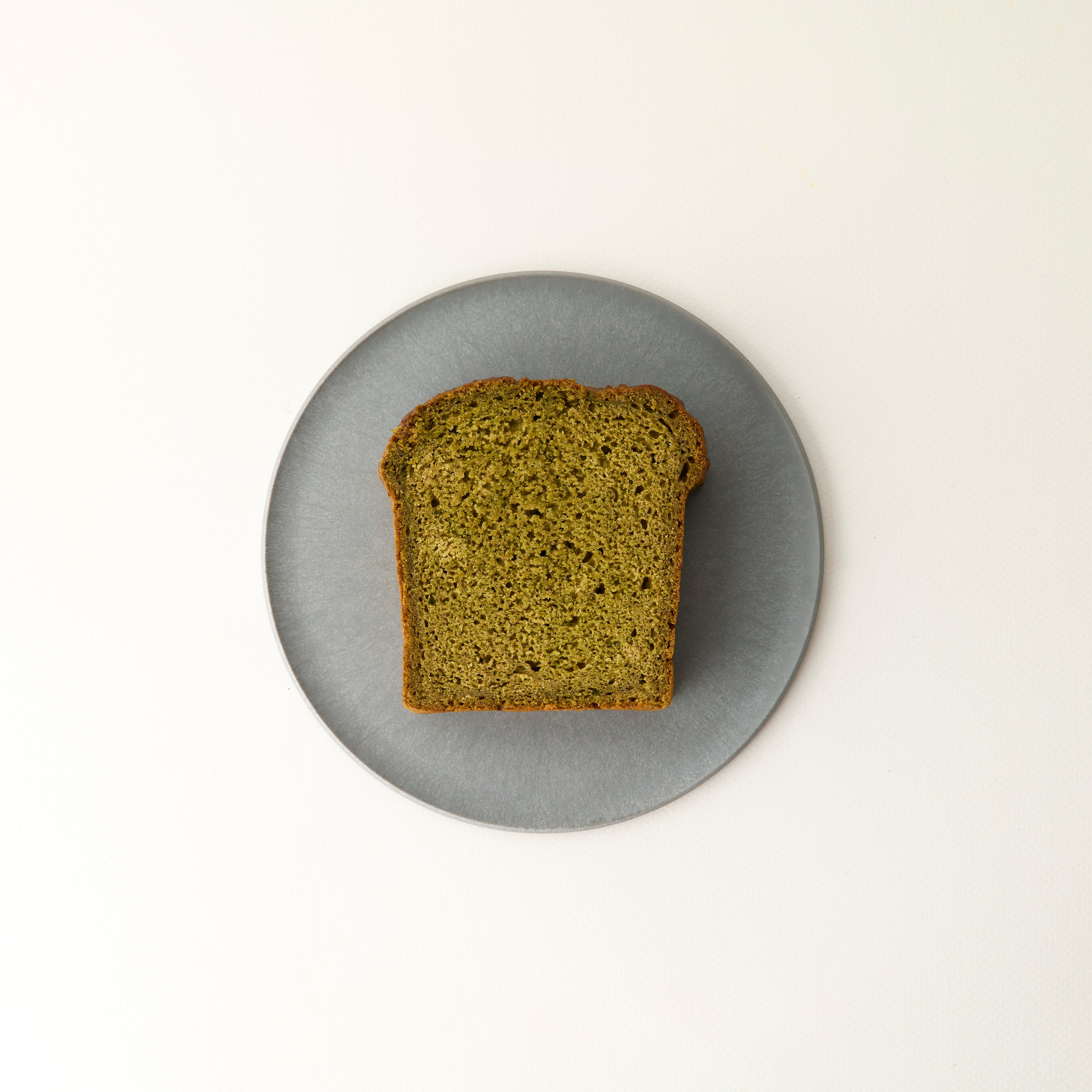 Vegan Matcha Loaf Cake – Naturally Sweetened with Banana &amp; Dates | per slice