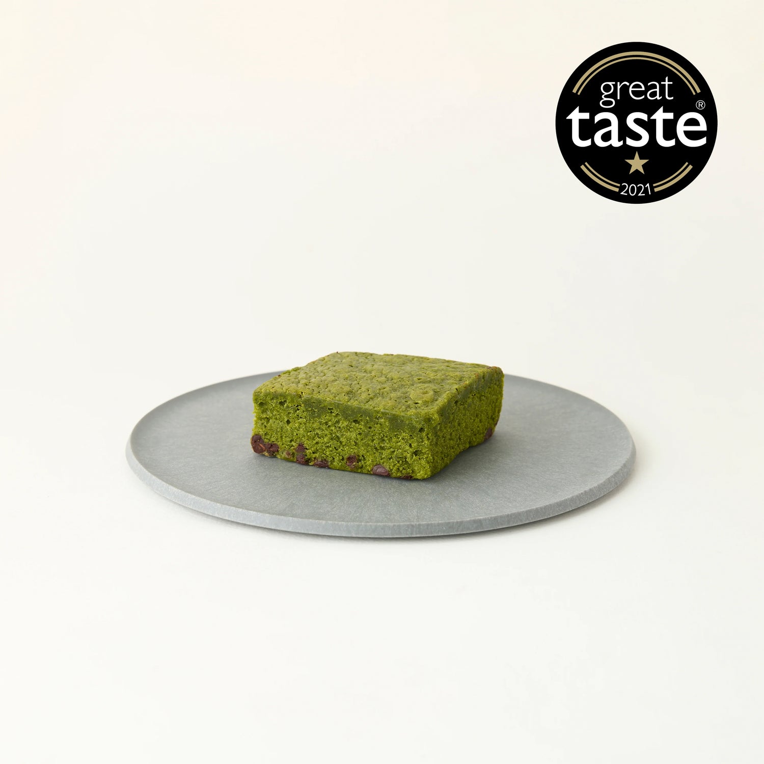 MATCHADO Gluten-Free Matcha Brownie - Dark Chocolate (Wholesale) - Great Taste Award Winner 2021 | 9 pcs per Pack