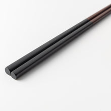 Load image into Gallery viewer, Handmade Lacquerware Chopsticks | Vermilion or Black | 漆塗りのお箸 赤/黒