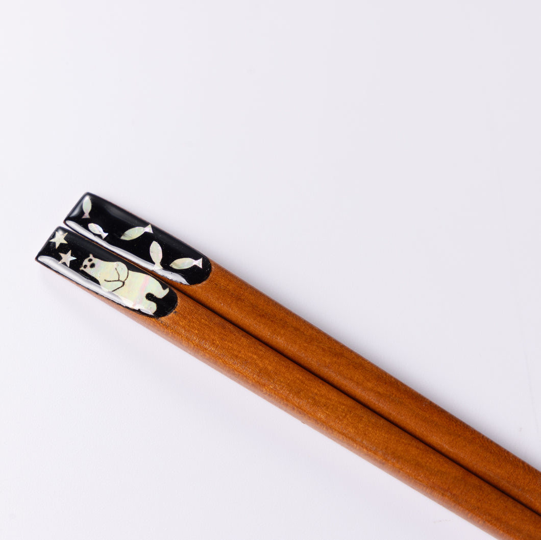 Lacquerware Chopsticks 螺鈿 箸 – Polar Bear Design　しろくま