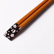 Load image into Gallery viewer, Lacquerware Chopsticks 螺鈿 箸– Sakura Design　さくら