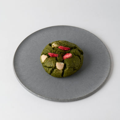 NEW - Matcha x Strawberry & White Chocolate Cookie