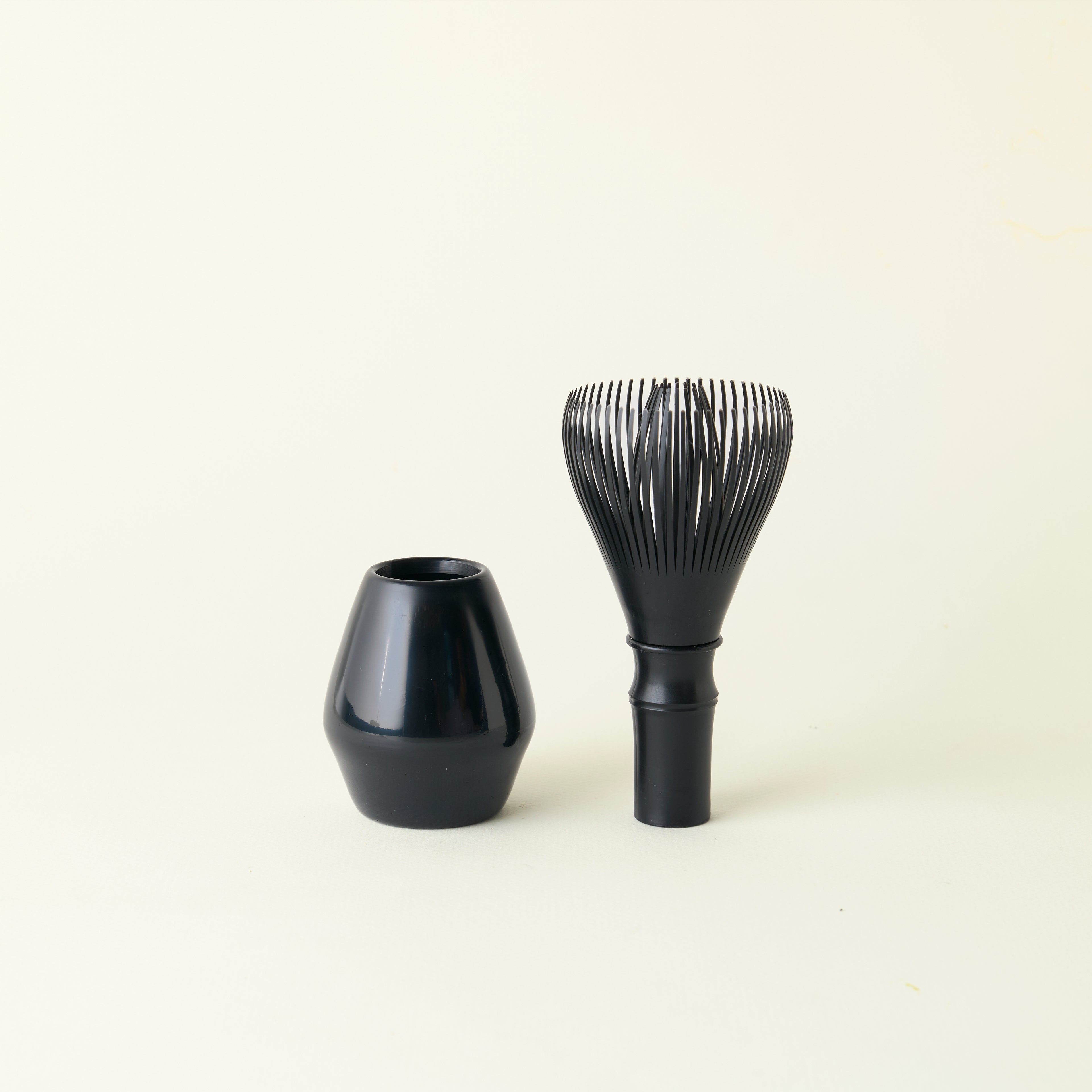 MATCHADO Black Resin Whisk with Holder